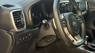 kia mohave запчасти: Kia Sportage: 2021 г., 1.7 л, Робот, Дизель, Фастбек — 6