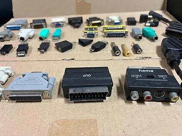 Druga oprema za računare i laptopove: Veliki lot raznovrsnih adaptera i konektora za audio, video i — 3