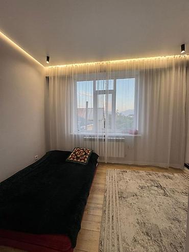 Продажа коттеджей и домов: 4 комнаты, 160 м², 6 соток, Бишкек — 18