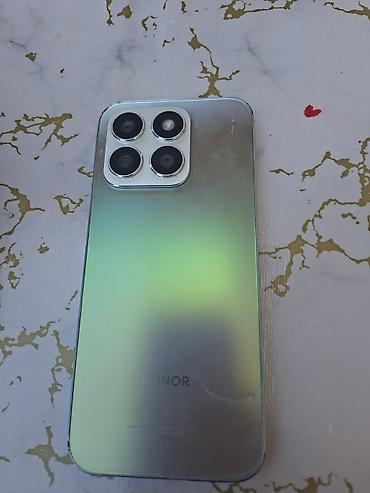 Digər mobil telefonlar: HONOR smartfon - Korpus: gümüş-yaşıl gradient arxa panel, küncləri — 3