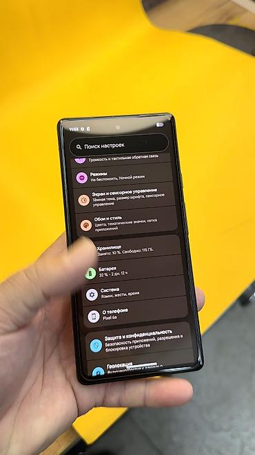 Google: Google Pixel 6A, Б/у, 128 ГБ, 1 SIM, eSIM — 16