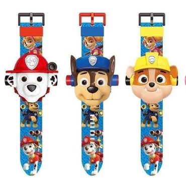 Ostale dečije stvari: ❤Dečiji sat/projektor 
Cena: 800 dinara
Projektuje 24 fotografije — 22