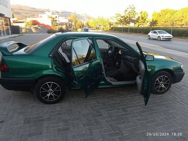 Toyota: Toyota Corolla: 1.4 l. | 2002 έ. Λιμουζίνα — 3