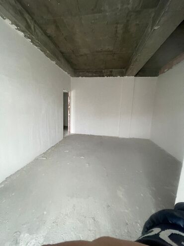 Yeni tikili: Satılır: şəhər mənzərəli yeni tikilidə mənzil. - Planlama: sərbəst — 12