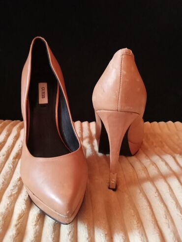 ortopedske cipele – слике: Original Guess cipele br.39