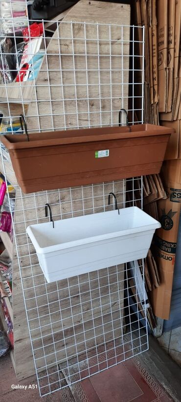 Bitkilər üçün dibçəklər: Dibçək gül qabı asılan, yumru və düzbucaqlı Dibcek qabi asilan — 9