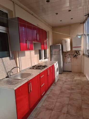 Uzunmüddətli kirayə mənzillər: Nərimanov metrosuna yaxın skaçkanin yani 16 mertebeli binanın 3-cu — 4