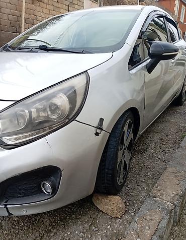 Kia: Kia Rio: 1.4 l | 2011 il Hetçbek — 8