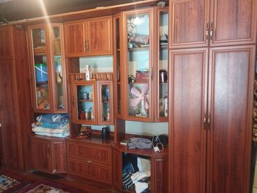 клеим обои: Гарнитур для зала, Шкаф, ДСП, цвет - Коричневый