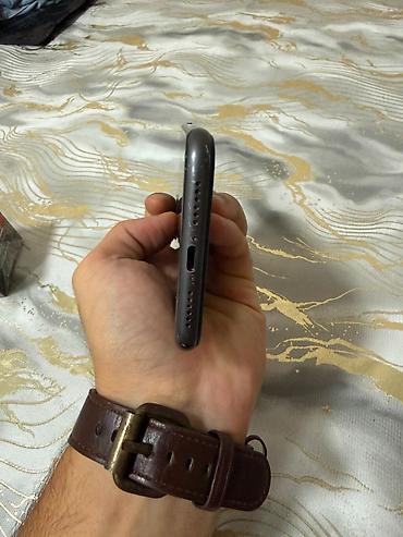 atv servis: IPhone 11, 64 GB, Qara, Zəmanət, Simsiz şarj, Face ID — 3