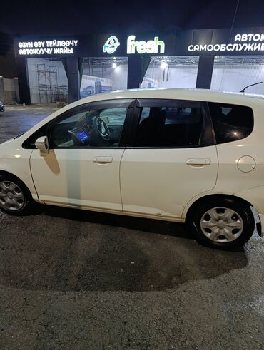 авторынок джалал абад хонда фит: Honda Fit: 2005 г., 1.3 л, Вариатор, Бензин, Хэтчбэк