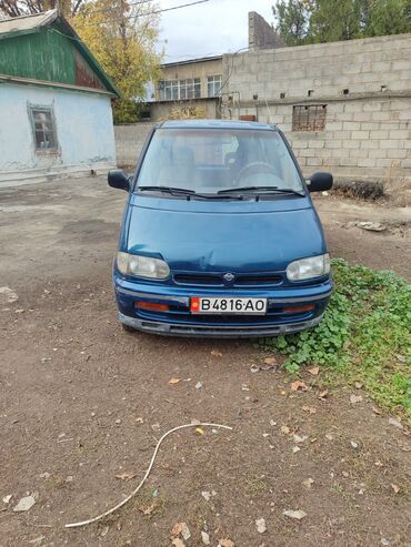 накидки на машину: Nissan Serena: 1993 г., 2 л, Механика, Бензин, Минивэн