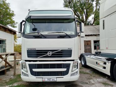 задние стопы на фуру: Сүйрөгүч, Volvo, Прицепсиз