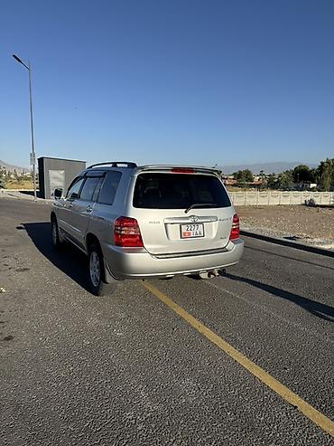 хайландер гранд: Toyota Kluger: 2001 г., 2.4 л, Автомат, Бензин, Кроссовер — 4