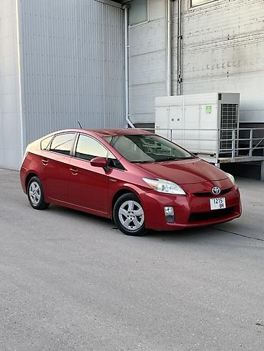 Toyota: Toyota Prius: 2011 г., 1.8 л, Вариатор, Гибрид, Хэтчбэк — 3
