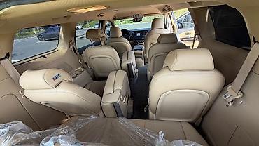 Kia: Kia Carnival: 2020 г., Минивэн — 20