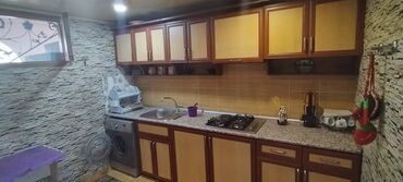 Həyət evləri və villaların satışı: Buzovnada Dənizə, 125 nömrəli məktəbə, yola yaxın məsafədə, qazı -da lalafo.az — 8 Həyət evləri və villaların satışı: Buzovnada Dənizə, 125 nömrəli məktəbə, yola yaxın məsafədə, qazı — 8