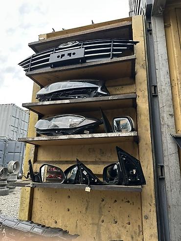 Решетка радиатора Hyundai Новый, Оригинал at lalafo.kg Решетка радиатора Hyundai Новый, Оригинал