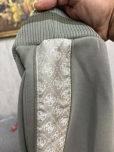 Kişi geyimləri: İdman Şalvar, Guess, M, rəng - Yaşıl — 8