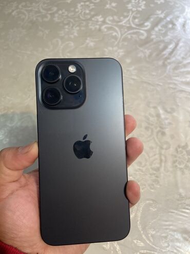 телефон бэушный: IPhone 15 Pro Max, Б/у, 256 ГБ, Графит, 89 %