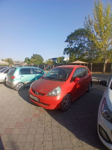 цена домкрата для легкового автомобиля: Honda Fit: 2003 г., 1.3 л, Вариатор, Бензин, Хэтчбэк