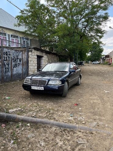 Mercedes-Benz: Mercedes-Benz C 180: 1.8 l | 1996 il Sedan — 15