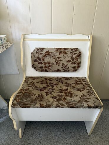 Банкетки: Банкетка, Б/у, Без полок, Самовывоз, цвет - Белый — 3