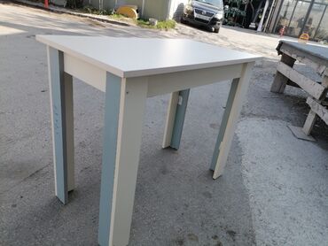 mətbəx stol: Mətbəx masası, Yeni, Açılmayan, Laminat, Kvadrat masa