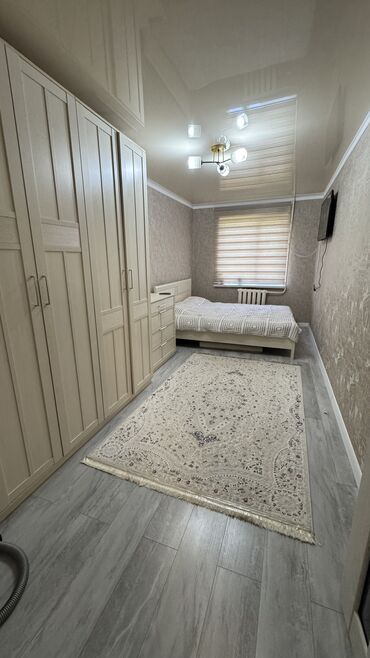 Продажа квартир: 3 комнаты, 58 м², 104 серия, 2 этаж, Евроремонт