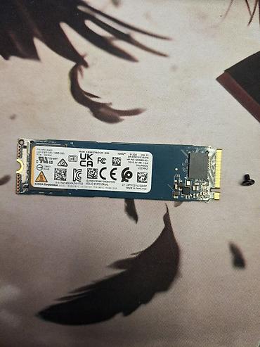 SSD diskləri: Məhsul: Kioxia NVMe SSD Model: KBG50ZNS512G Form‑faktor: M.2 2280 — 1