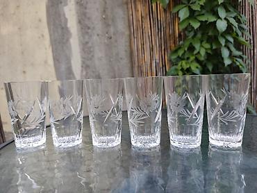 ormani za terase: Set od 6 čaša od brušenog stakla/kristala. - Visina: oko 12 cm — 2