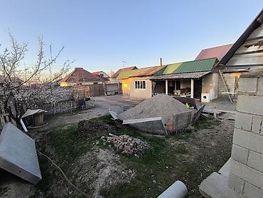 Продажа участков: 5 соток, Красная книга — 7
