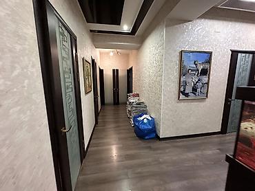 Долгосрочная аренда квартир: 4 комнаты, Риэлтор, Без подселения, С мебелью полностью — 8