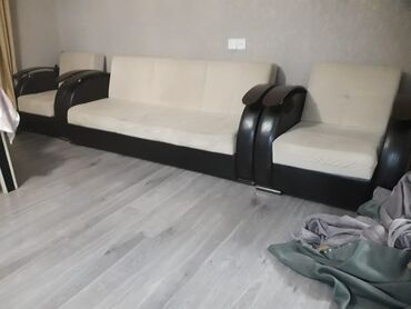 kunc divan metbex: Классический диван, Диван