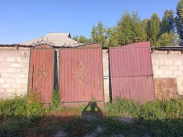 ищу ковры: Продаются б/у кованные металлические ворота с калиткой ширина ворот — 2