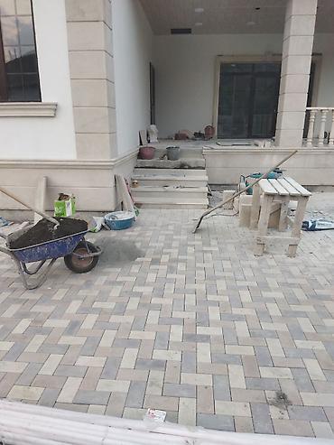 Plitə işləri: Keramik plitə döşənməsi və kafel-metlax işləri Xidmət təsviri: - — 42