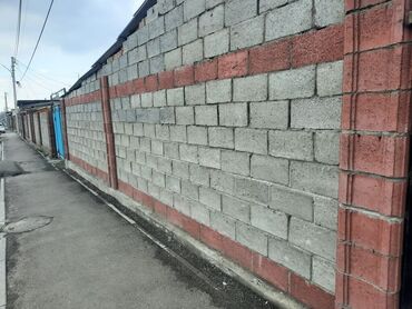 сдаю дом пол дома: 60 м², 2 комнаты, Подвал, погреб, Забор, огорожен