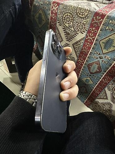 apple ipod touch: IPhone 15 Pro — 2