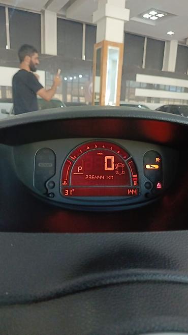 фольксваген пассат 1: Renault Modus, gümüşü rəng, 5 qapı, kompakt monovolumen kuzov — 7