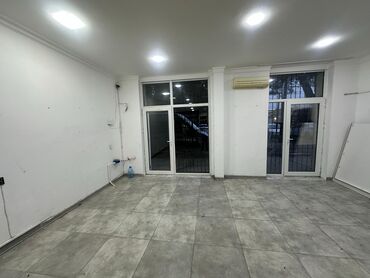 Mağazalar: Hovsanda İcarəyə obyekt – vitrinli, küçə səviyyəsində girişli - Ön — 2