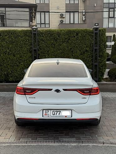 renault logan: Renault Samsung SM6: 2018 г., 2 л, Автомат, Газ, Седан — 4
