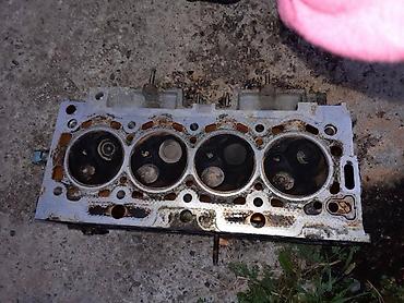 laguna 2003: GLAVA MOTORA 1.4 BENZIN ZA PEUGEOT 206 | Glava motora kompletna za — 1
