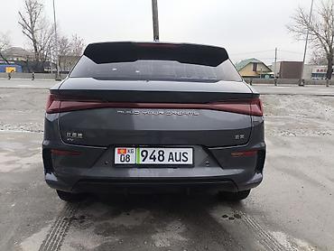 BYD: BYD E2: 2022 г., Автомат, Электромобиль, Хэтчбэк — 2