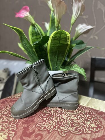 Uşaq ayaqqabıları: Botinka, Qız üçün, 26 — 9