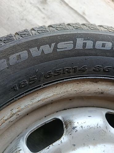 camry 5: Колеса в сборе 185 / 65 / R 14, Зима, Б/у, 1 шт, Легковые, Железные, отверстий - 4 — 5