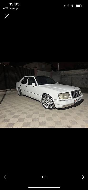 mercedes benz e 200: Mercedes-Benz W124: 1993 г., 2 л, Механика, Бензин, Седан — 3