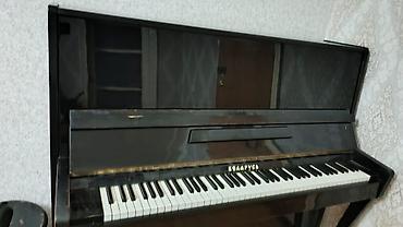 Musiqi alətləri: Belarus pianinosu – akustik, şaquli model - Korpus: parlaq qara rəng — 2