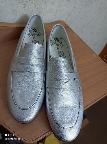 Мокасины и лоферы: Новая обувь из Европы — 12