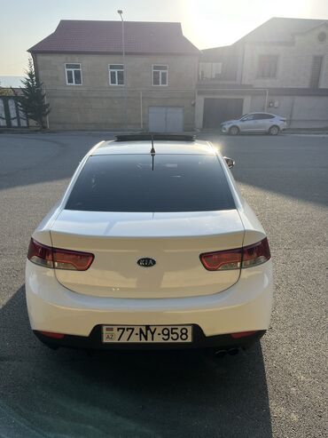 Kia: Kia Cerato: 1.6 l | 2009 il Kupe — 11
