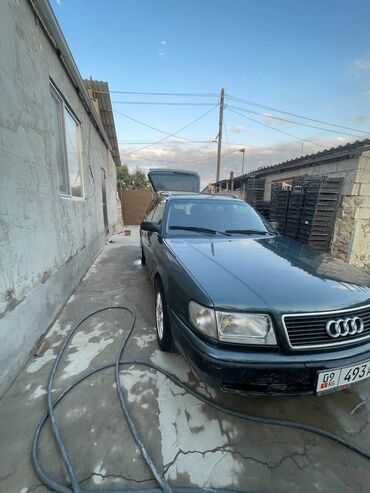 китай авто: Audi S4: 1994 г., 2.6 л, Механика, Газ, Универсал